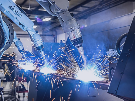 Servicios personalizados de fabricaci&oacute;n de chapa en l&iacute;nea