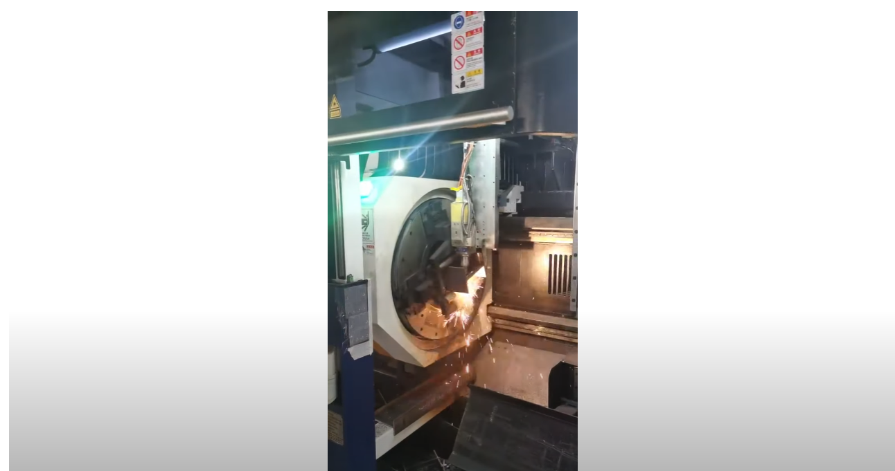 Máquina de corte por láser de rotación 360 