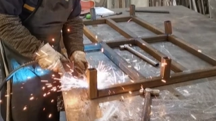 Fabricaci&oacute;n de metales de Guangdong.png